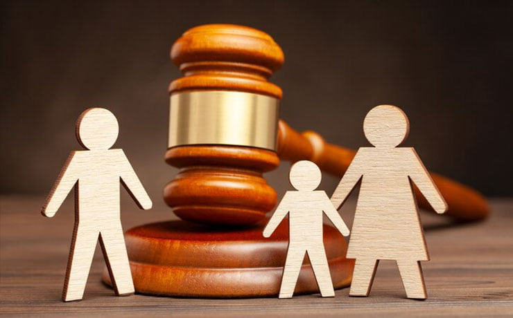 بهترین وکیل حضانت فرزند در کاشان کیست؟
