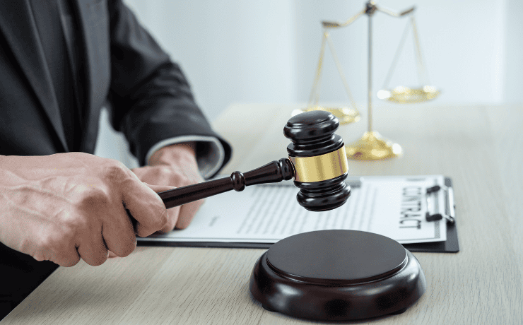 بهترین وکیل کیفری در شاهین شهر