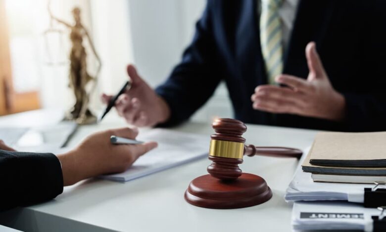 بهترین وکیل کلاهبرداری در کاشان