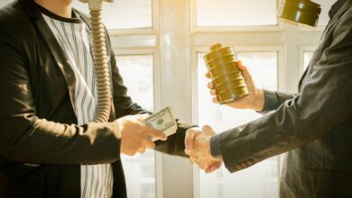بهترین وکیل قاچاق کالا و ارز در اصفهان