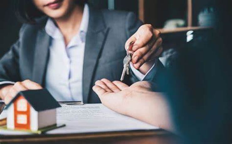 بهترین وکیل اثبات مالکیت در اصفهان