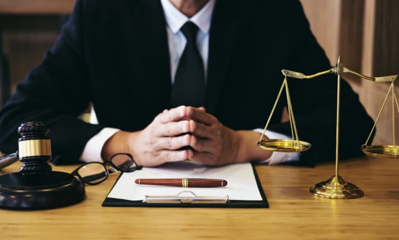 بهترین وکیل دیوان عدالت اداری در کاشان