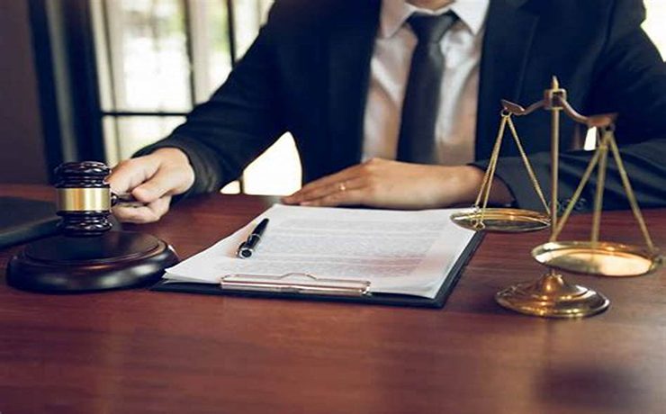 بهترین وکیل حذف نام همسر در اصفهان