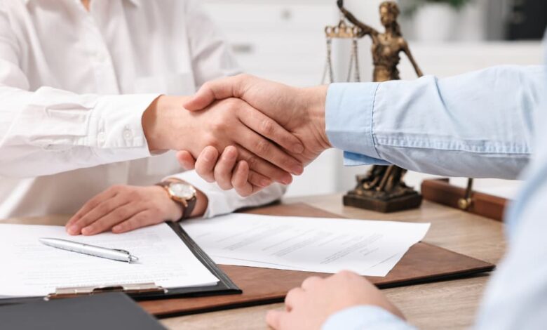 بهترین وکیل نفقه در نجف آباد