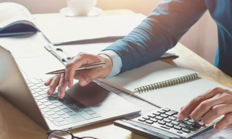 بهترین وکیل دعاوی تجاری در اصفهان به همراه معرفی 10 وکیل