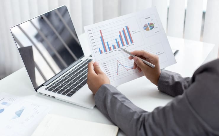 عواقب انتخاب غلط وکیل برای دعاوی تجاری در اصفهان