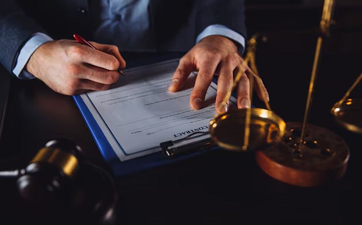 بهترین وکیل تنظیم قرارداد در کاشان