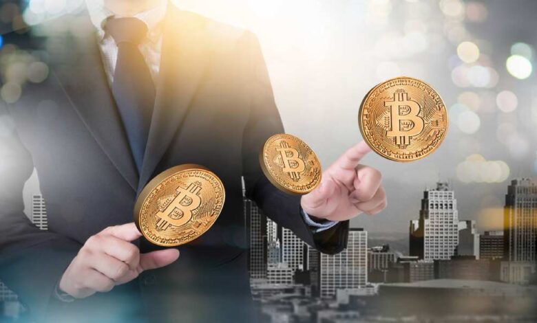 بهترین وکیل ارز دیجیتال در اصفهان + معرفی 10 وکیل
