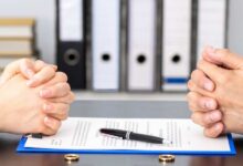 بهترین وکیل تمکین در کاشان به همراه معرفی 10 وکیل
